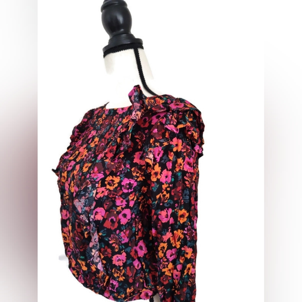 Fun! Wild Fable Ruffle Floral Cottage Core Garden Girl  Crop Top